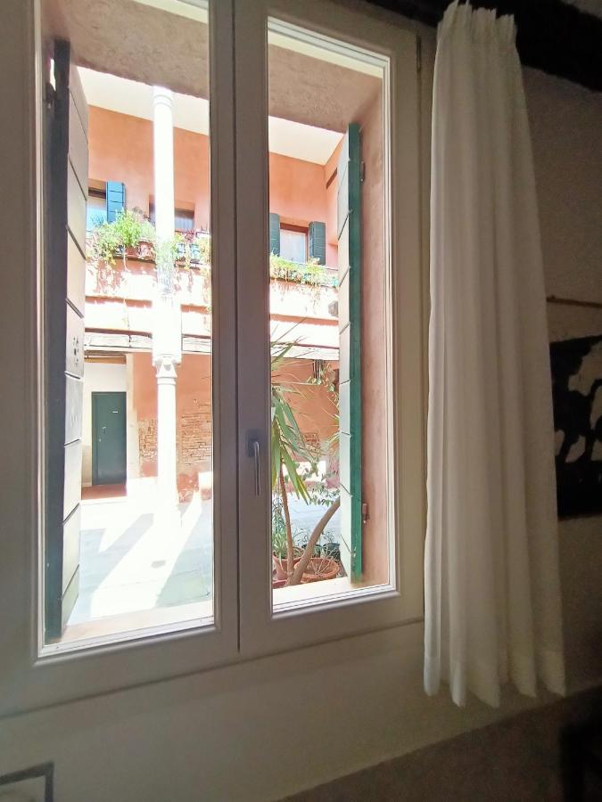 Casanova - Rialto Artistic Apartamento